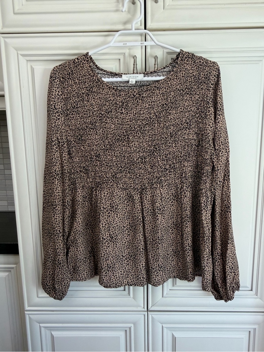 Kirious Los Angeles leopard print blouse